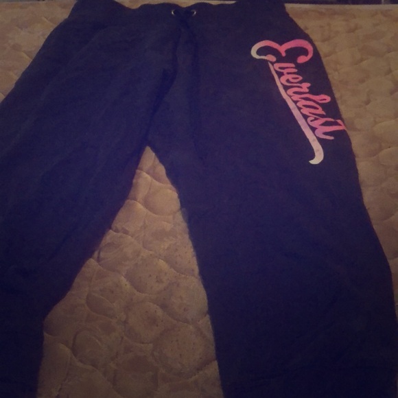 Joggers - Picture 1 of 1